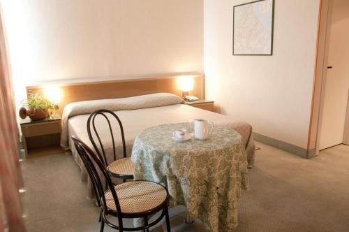 Hotel Thema Rocca San Giovanni Ngoại thất bức ảnh